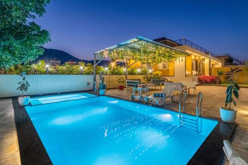 Bedla Villa | ELIVAAS 2 BHK Pet Friendly Villa with Pvt Pool - Heaven in Hill