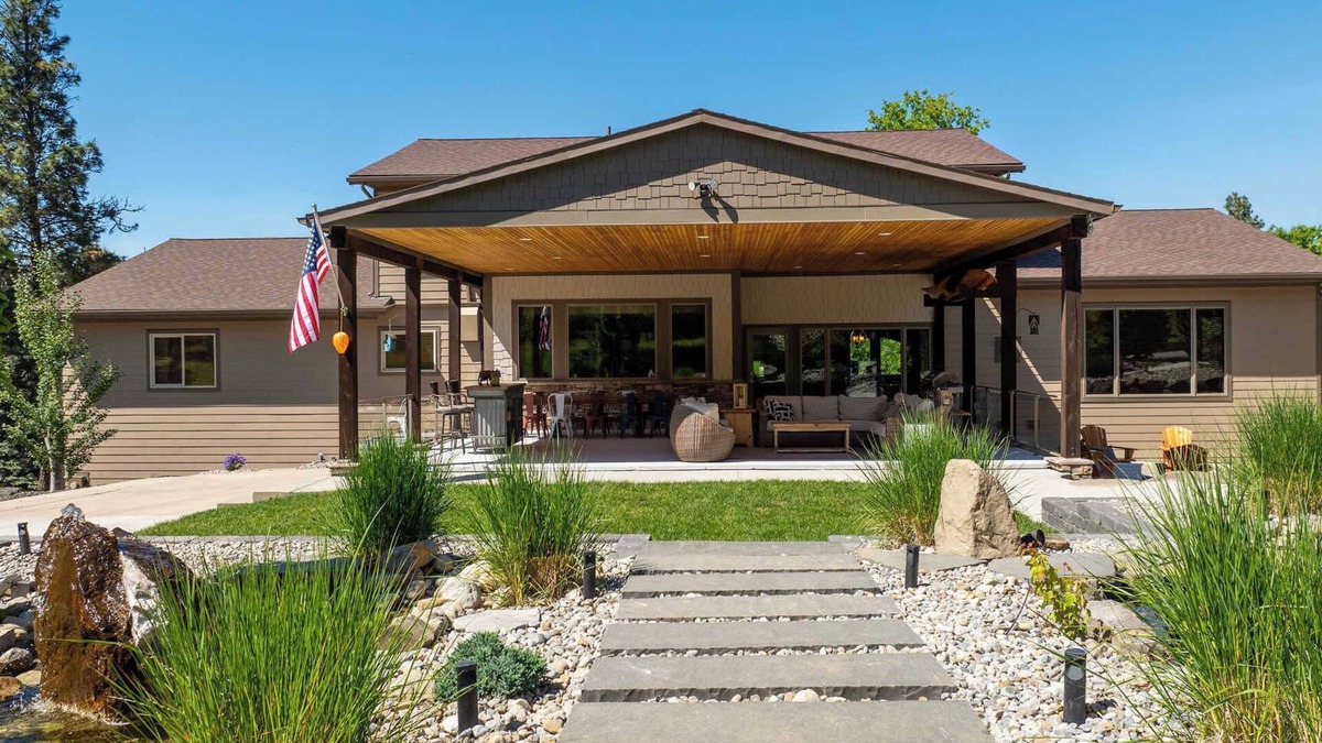 Coeur d'Alene House | Elk Country Lodge | Spectacular Home near Lake CDA