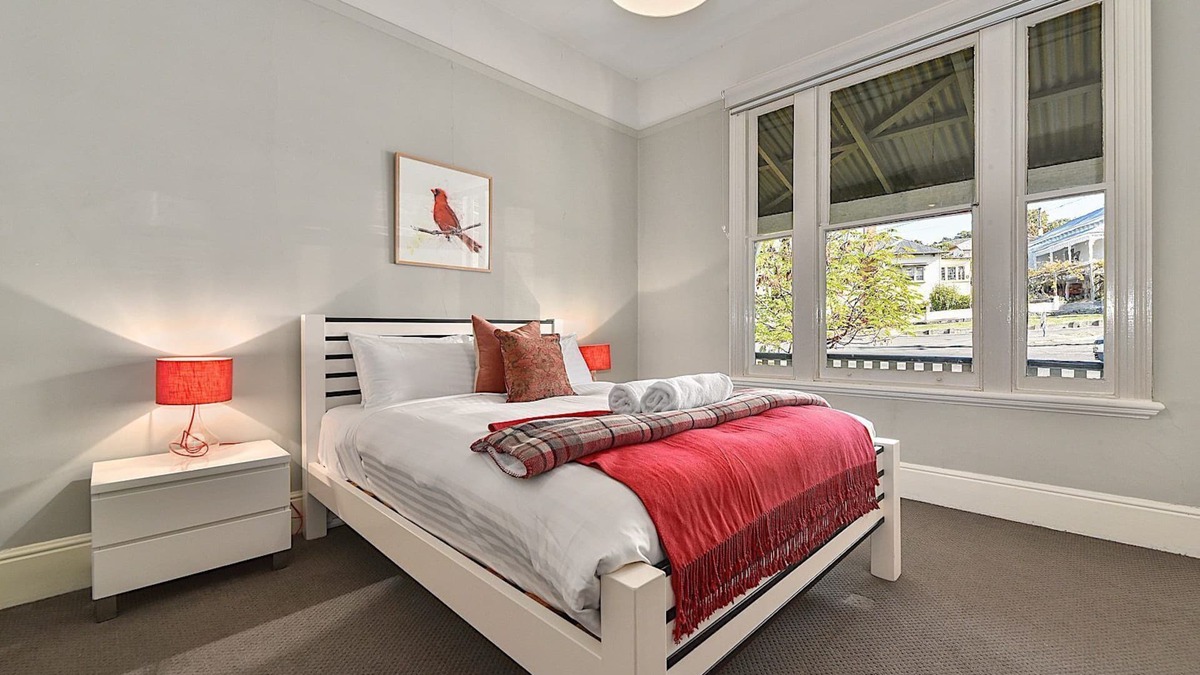 West Launceston Cottage | Ellemel Character Cottage