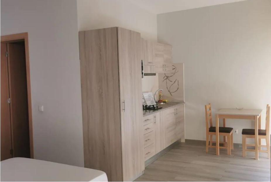 Sal Apartment | Ellen Apartamento T0 - Inforsal