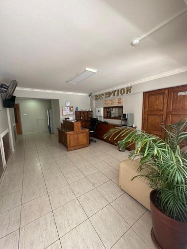 Larnaca Hotel | Ellis Hotel Apartments
