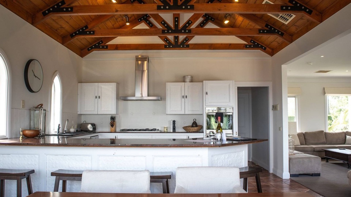Mount Martha House | Elmie Beach Resort- Mount Martha