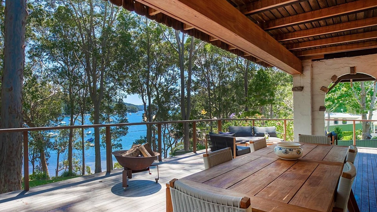 Sydney House | Elvina Bay Beach House IH
