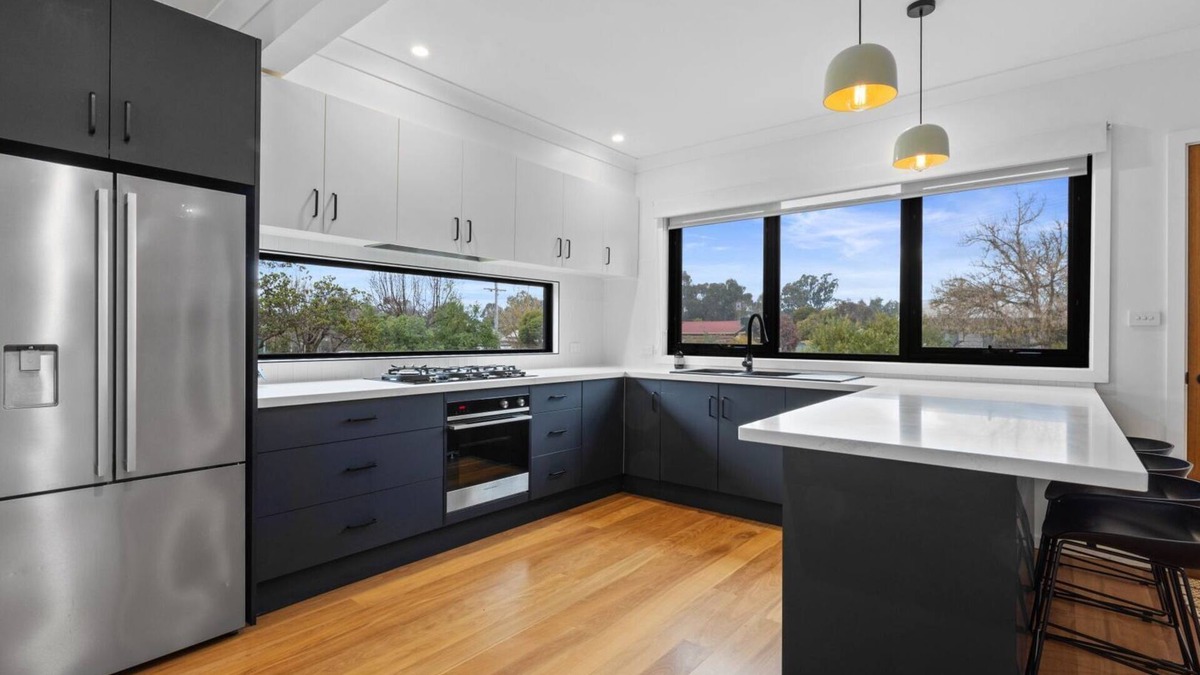 Mansfield House | Elvins - Mansfield - Sleeps 7