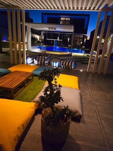 Al-Maghtas Ski Chalet | Elysee Villa