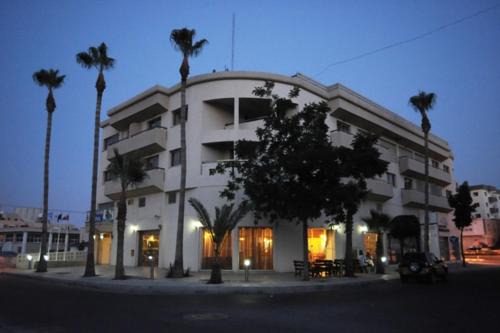Larnaca Hotel | Elysso Hotel