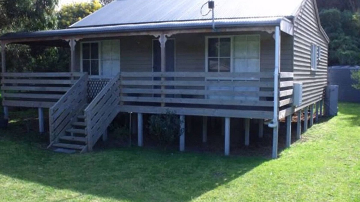 Venus Bay House | Emada Venus Bay - a stone's throw from cafes and shops inVenus Bay
