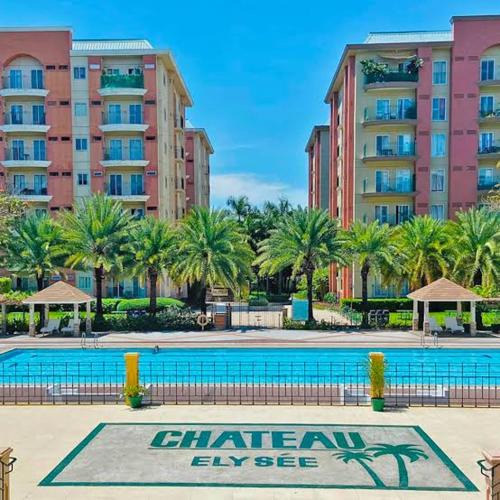 Don Bosco Apartment | Emalyn's chateau Paranaque