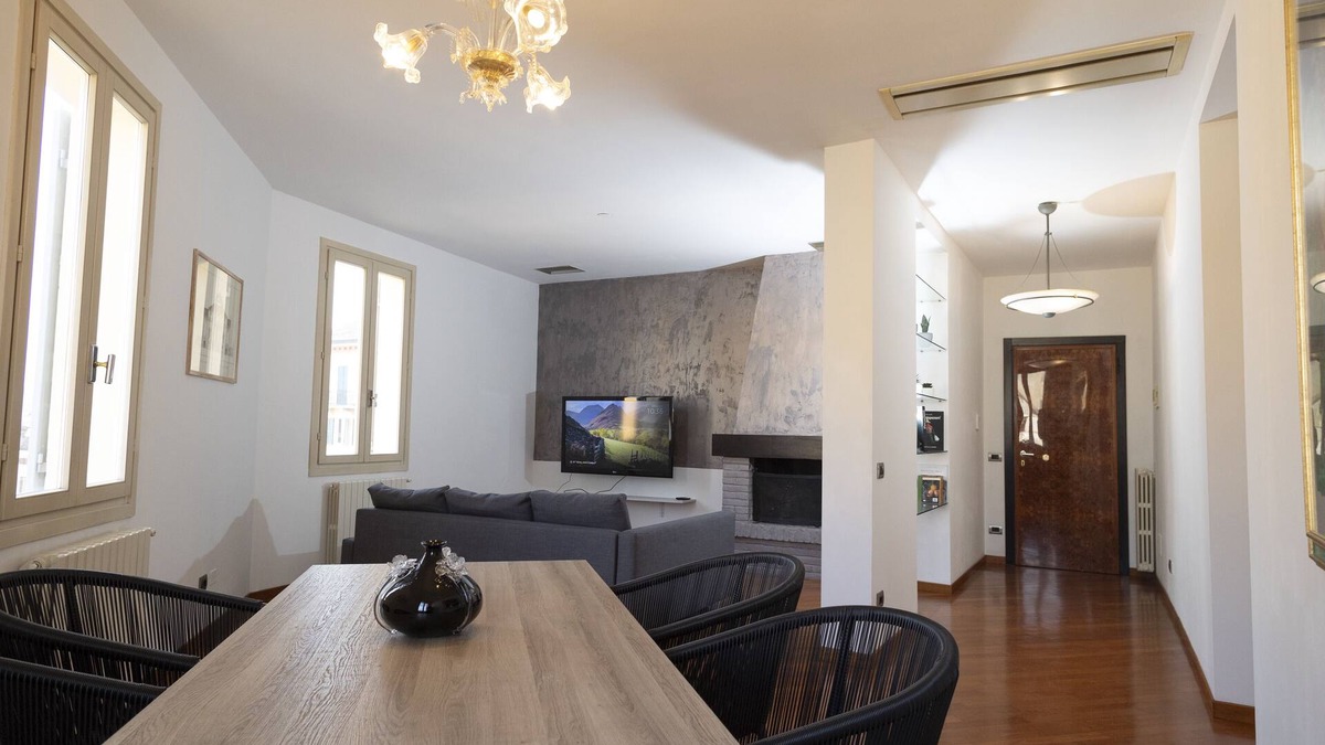 Carpi Apartment | Emanuela House - In the Heart of Carpi