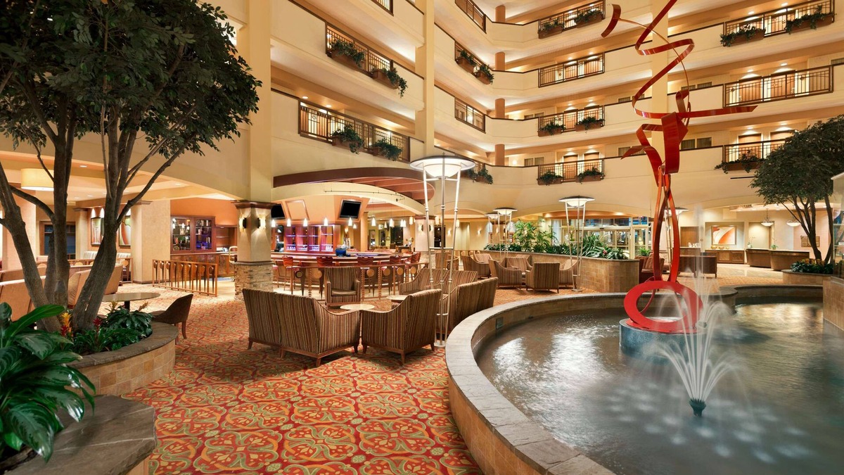 Norman Hotel | Embassy Suites by Hilton Norman Hotel & Conference Center