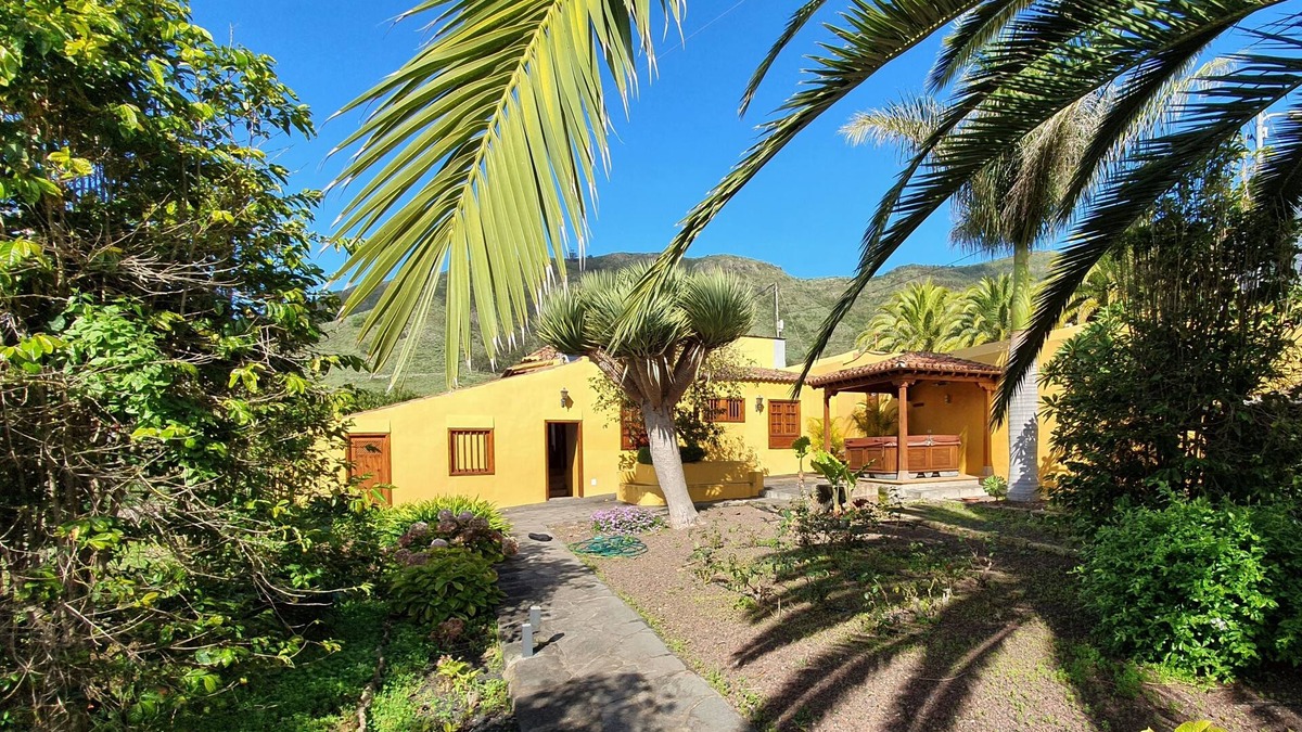 Tegueste Cottage | Emblematic House "La Arañita".