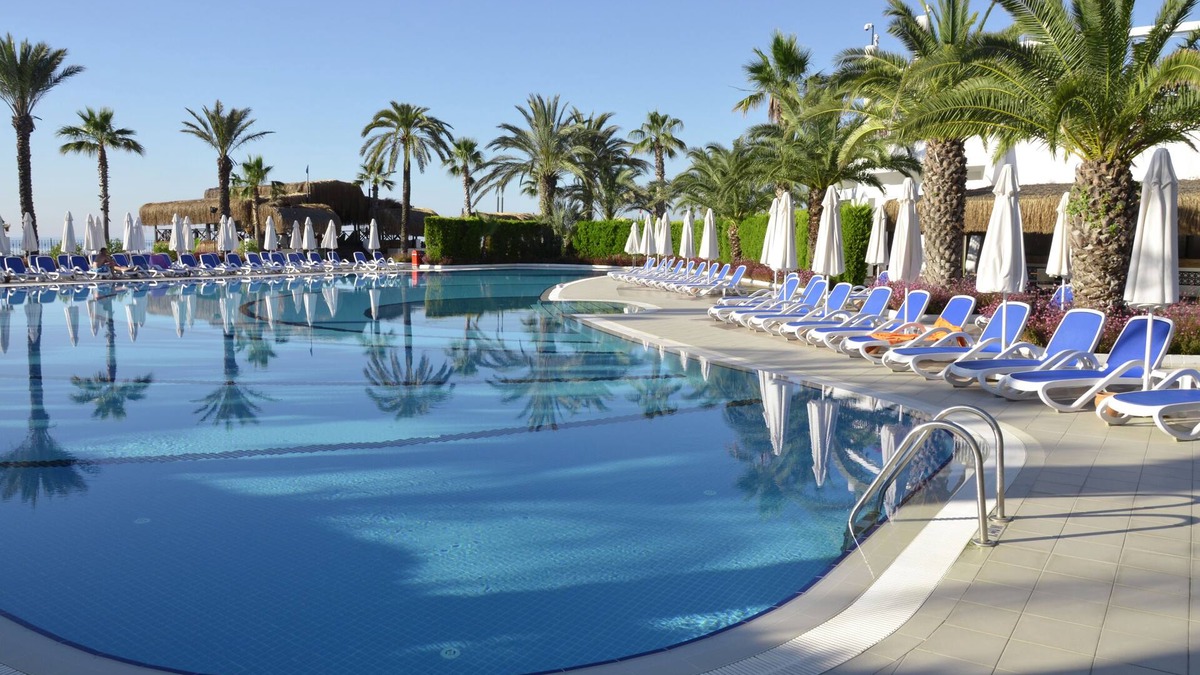 Camyuva Hotel | Emelda Sun Club