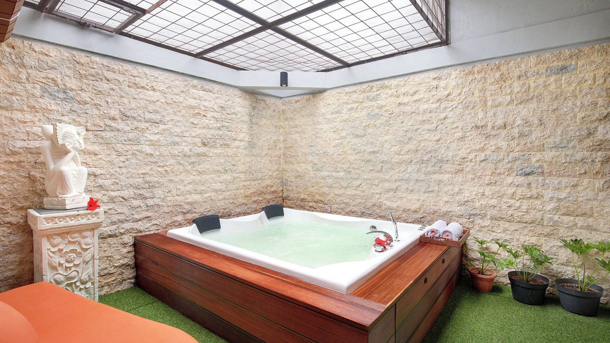 Taman Griya House | Emeline House Cozy Retreat Just Minutes from Everything!