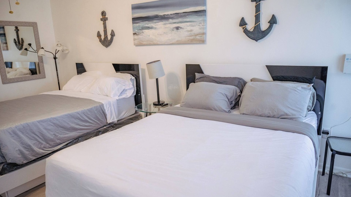 Biscayne House | Emely's place nn5 minutes from Jacksonville international airport