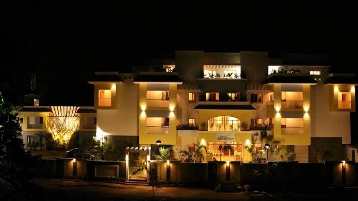 Tirupattur Hotel | Emerald Dove