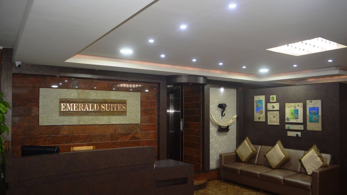 5th Block Hotel | Emerald Suites by Kallate