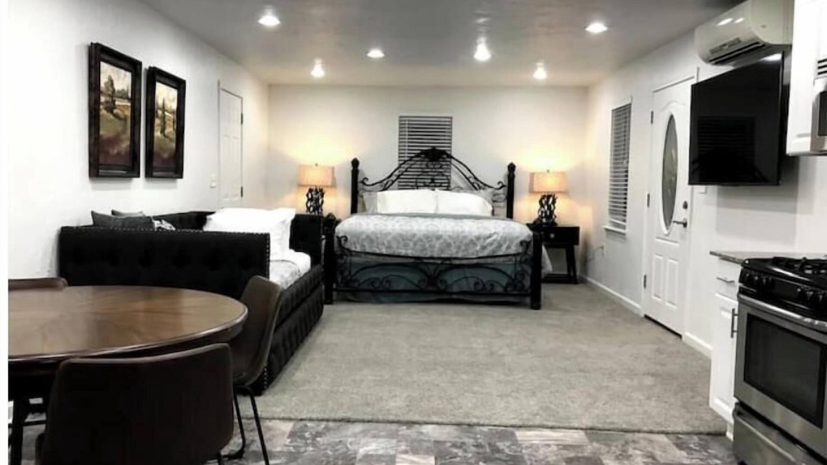 Midwest City Apartment | Emily's Place
