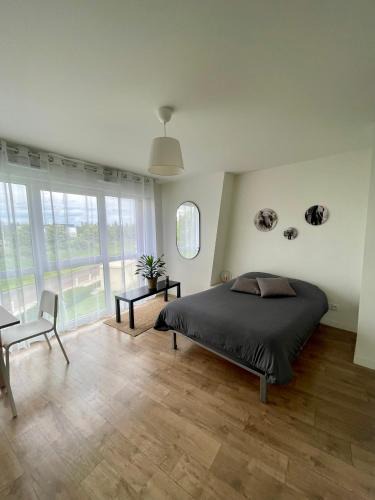 Rosieres-pres-Troyes Apartment | Emma studio
