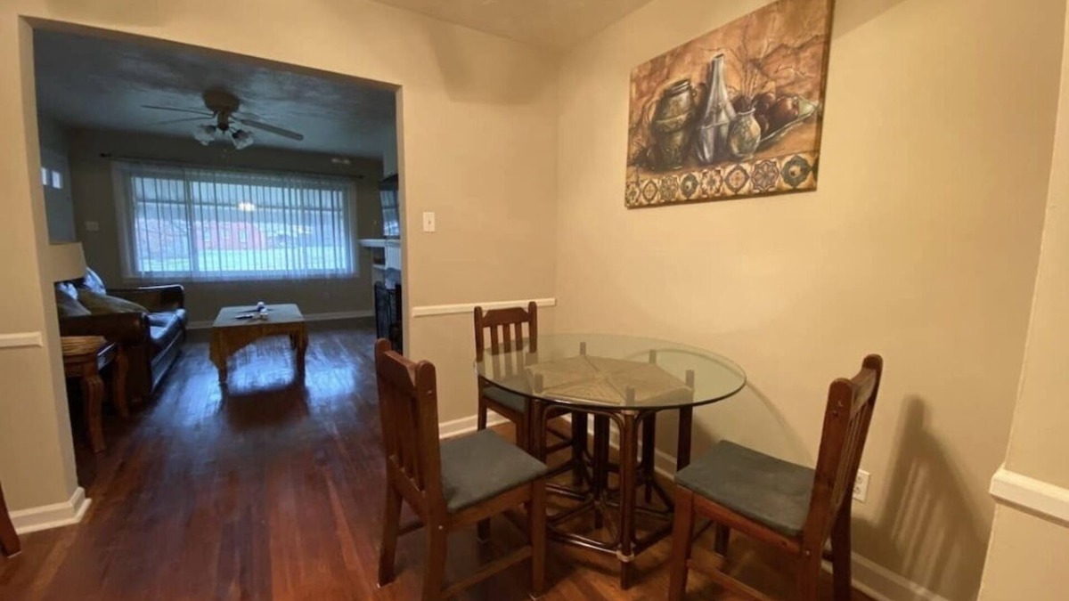 Lexington House | 'Emmett' - 2 Bedrooms Just Off I-75!