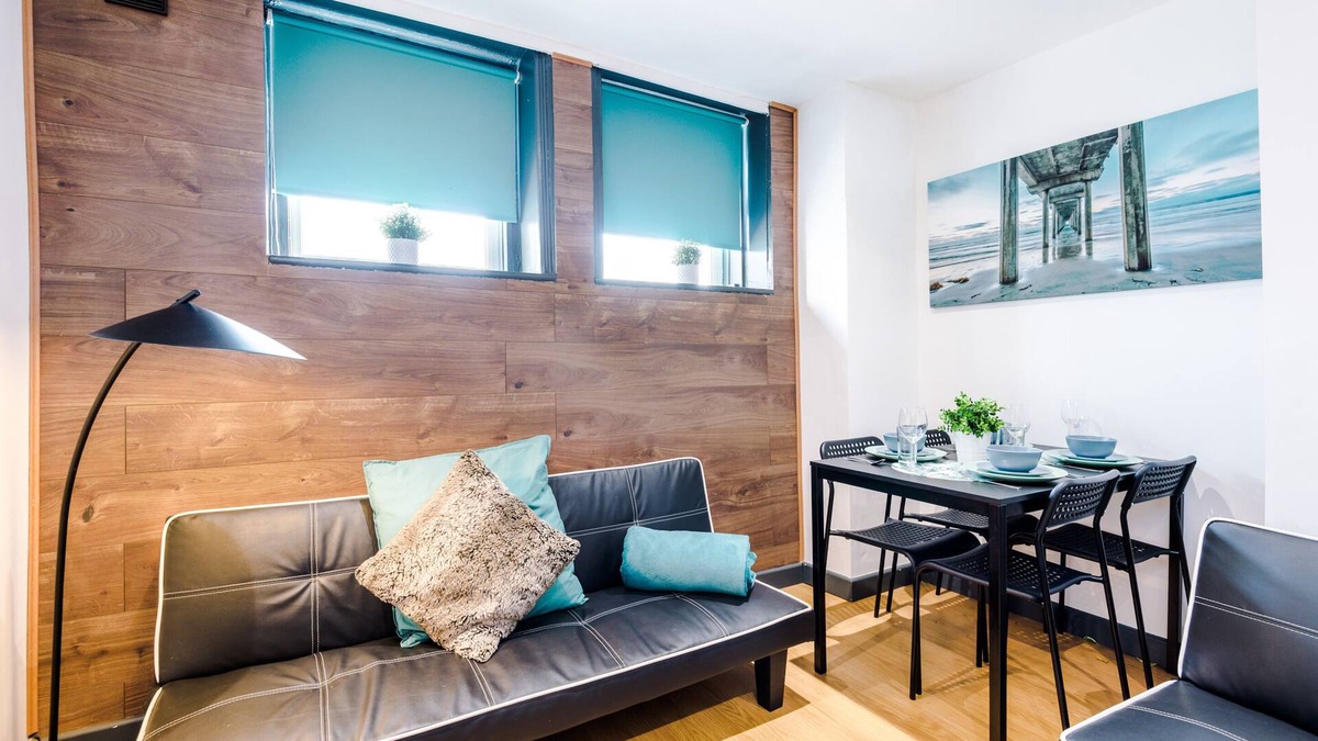 South Shore Apartment | Empire Blackpool Apartments - Tyldesley Road