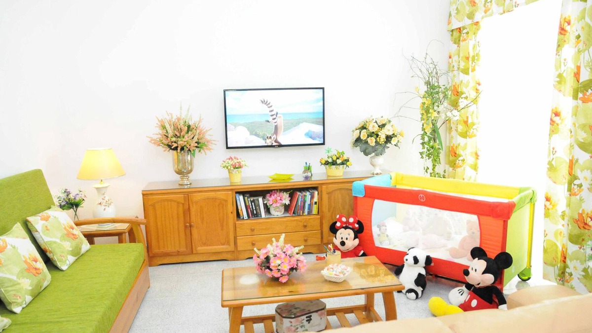 Vecindario Apartment | EmyCanarias Spacious 1 Bedroom Apartment