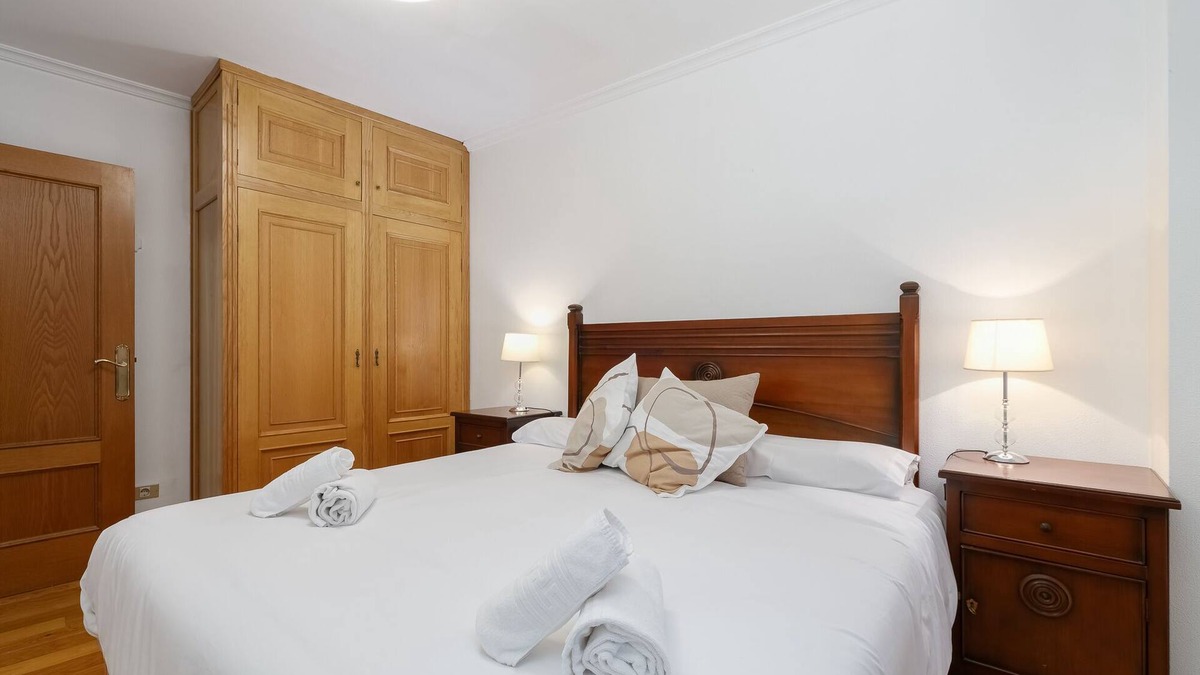 Vigo Apartment | Encantador Piso con Parking