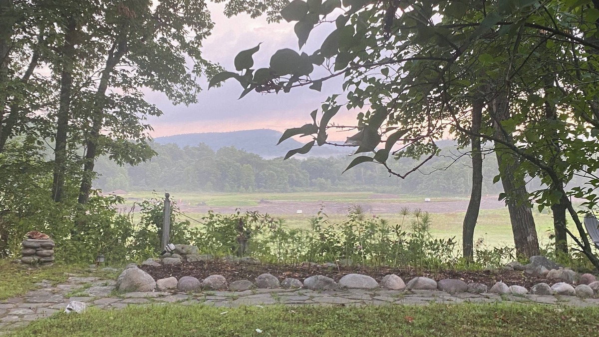 Napanoch Cabin | Enchanted 2 bedroom, x-lake cabin with mountain views. Fast WFYI , Napanoch.
