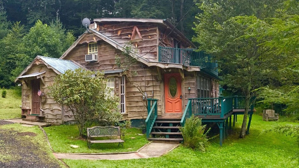 Jefferson Cottage | Enchanted Cottage In Ashe County
