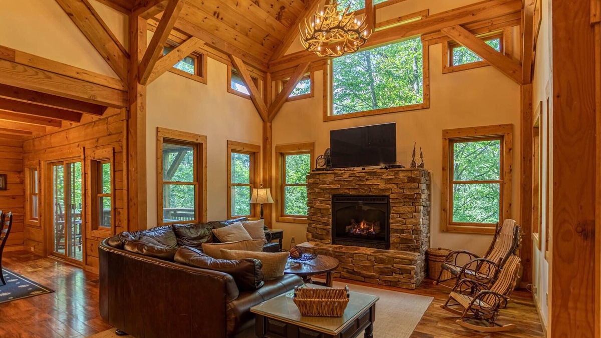 Sugar Grove Cabin | Enchanted Forest Retreat- Luxury log cabin with privacy, large Hot Tub, Pool Table