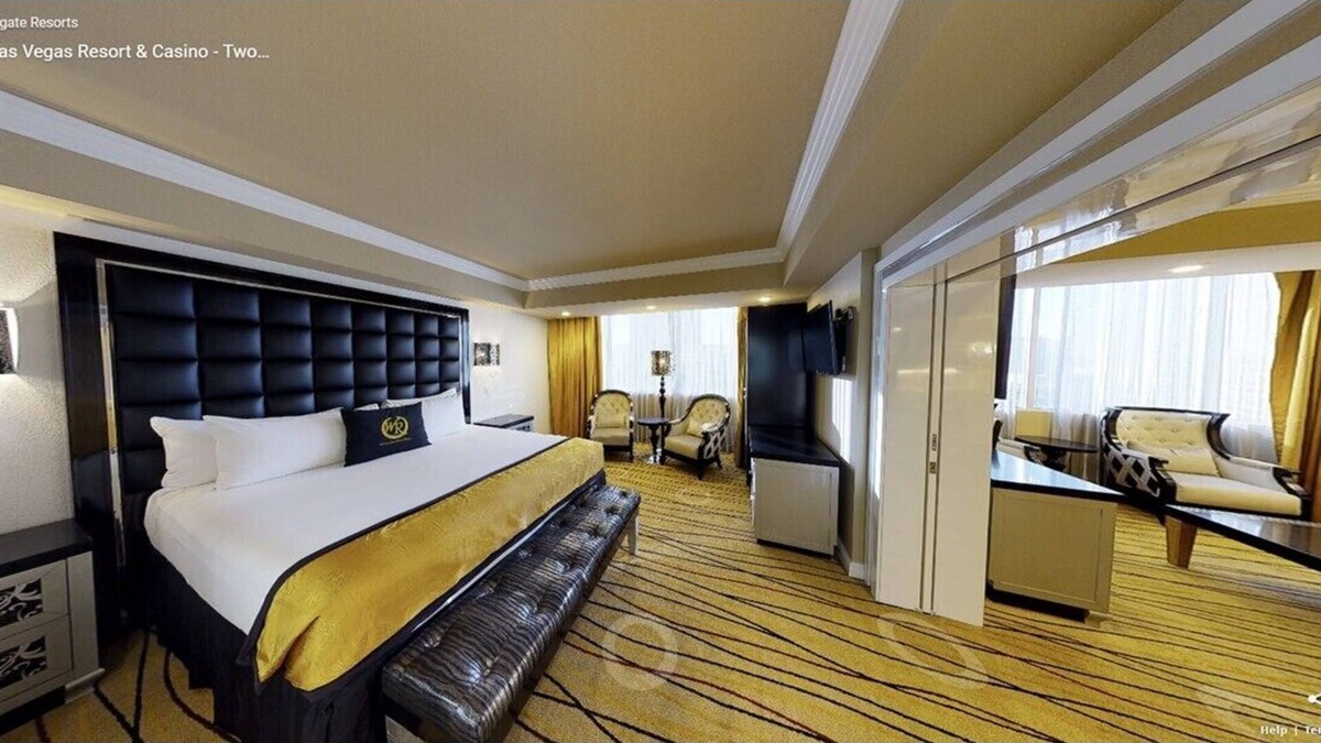 Las Vegas Villa | Enchanting 2-bedroom spacious villa -walkin bath, Kingbed memorable in Las Vegas