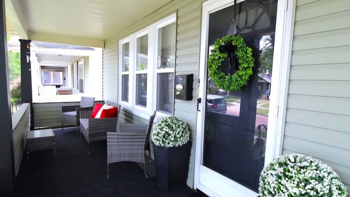 Toledo House | Enchanting 3-bedroom house with AC in Toledo.