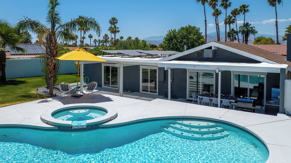 Vista Norte House | Enchanting Escudero - Luxury Ranch Home!