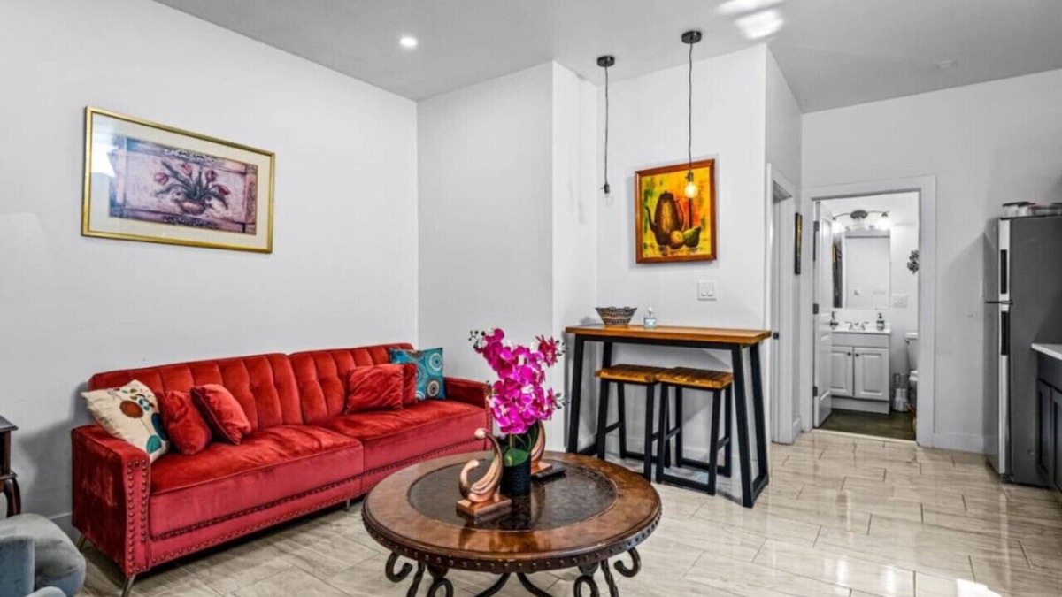 Delair Apartment | Enchanting FREE Private Parking