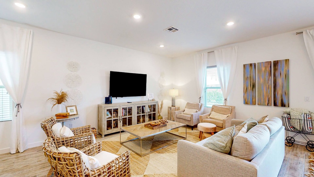 West Haven House | Enchanting & sun-soaked getaway with tennis court, generous patio, AC, & W/D