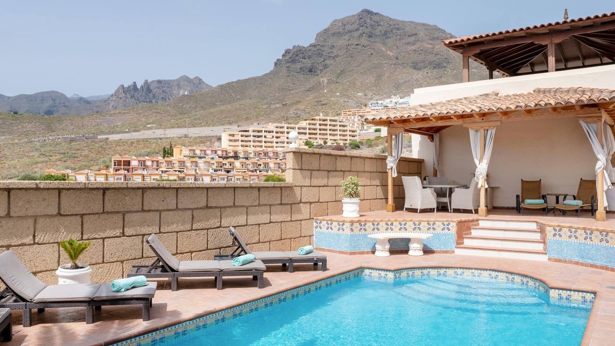 Costa Adeje Villa | Enchanting Villa Portocervo