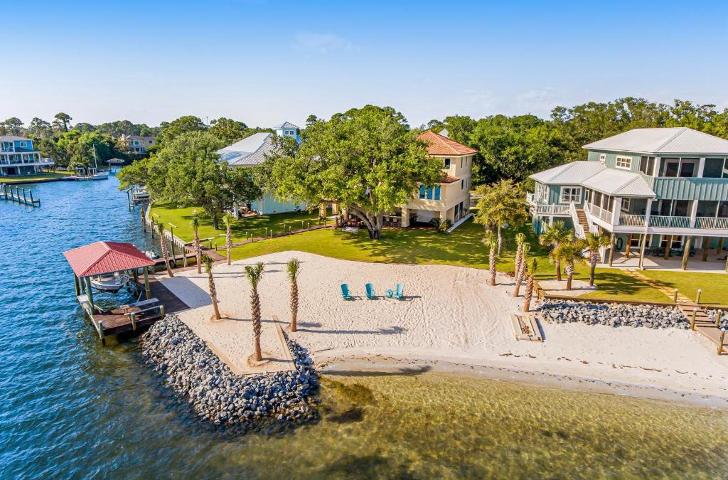 Gulf Breeze House | End of the Road
