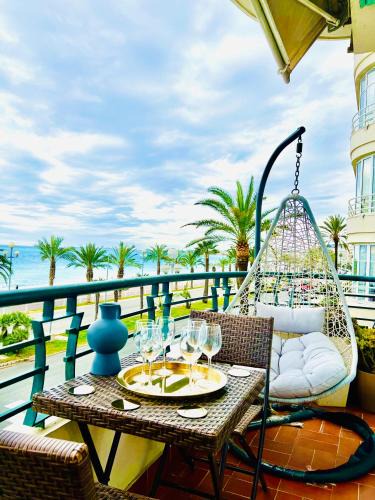 Nice City Centre Apartment | Endless Stunning Mediterranean Sea Views Promenade Des Anglais