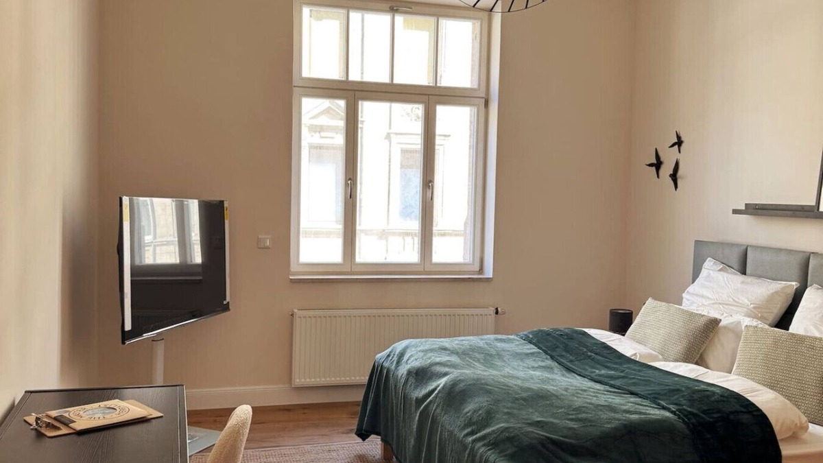 Fuerth Apartment | EngelHaus central 2-room apartment ideal for couples, business people and singles