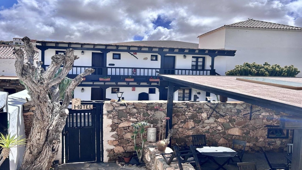 Pajara Cottage | Enjoy a cozy retreat in our Casa Isaítas - (Infinito)