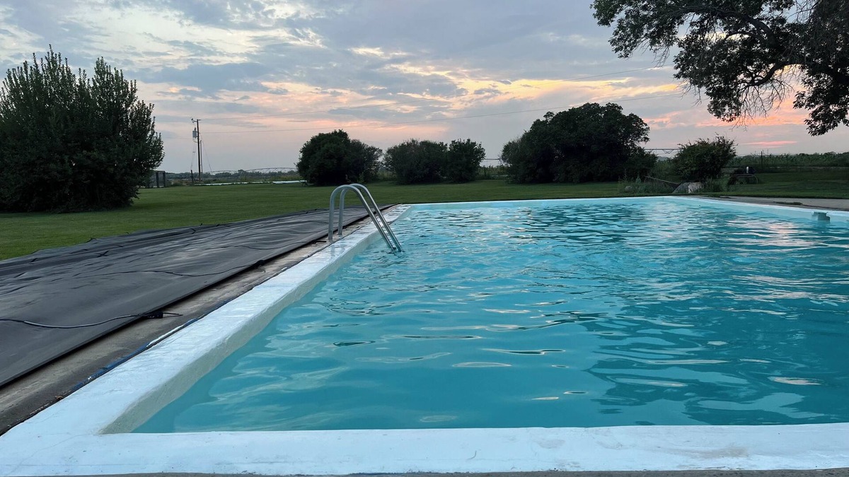 Lovell Other | Enjoy a Little Slice of Farm Life! - sleeps 10+, pool, hot tub- Lovell WY