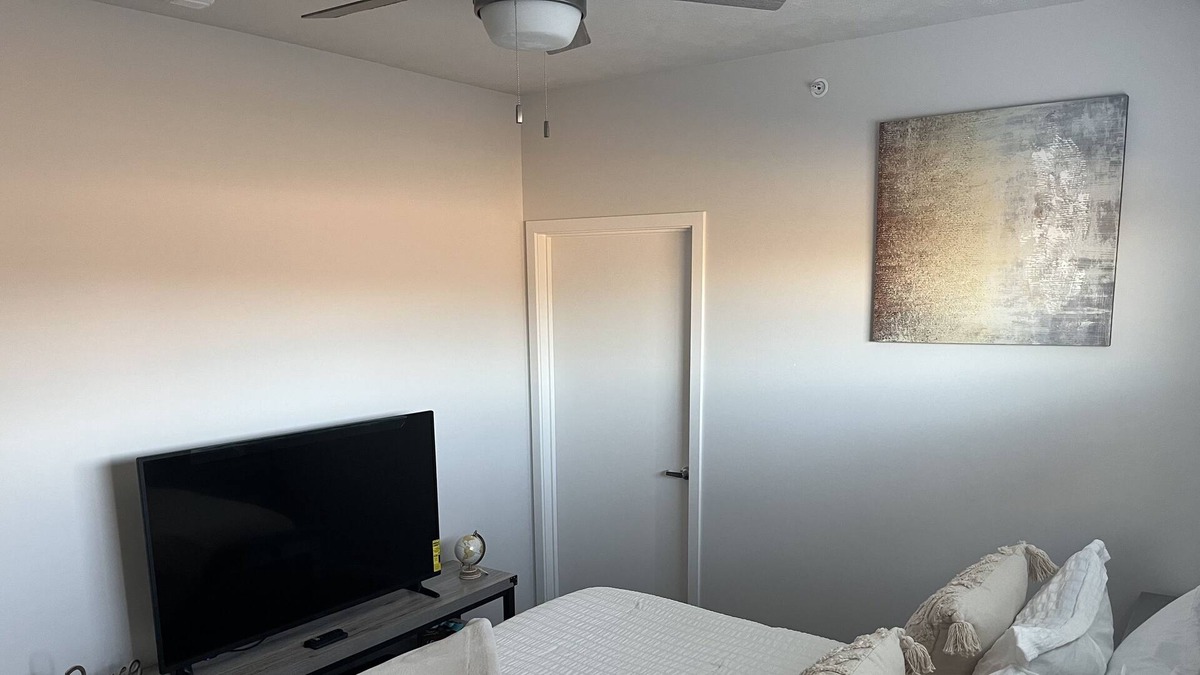 Raymore Apartment | Enjoy a Luxury living, Convenient walking distance of several restaurants & more