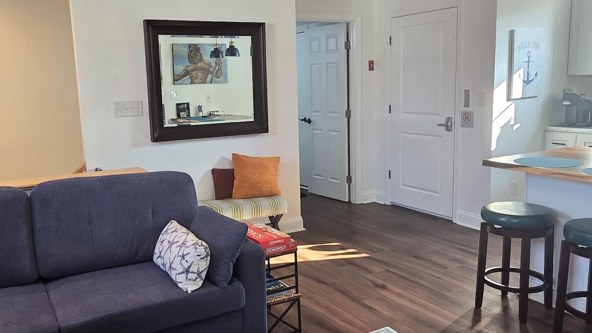 Northeast Virginia Beach Apartment | Enjoy a private stay just 4 blocks to Oceanfront and vibrant Boardwalk!