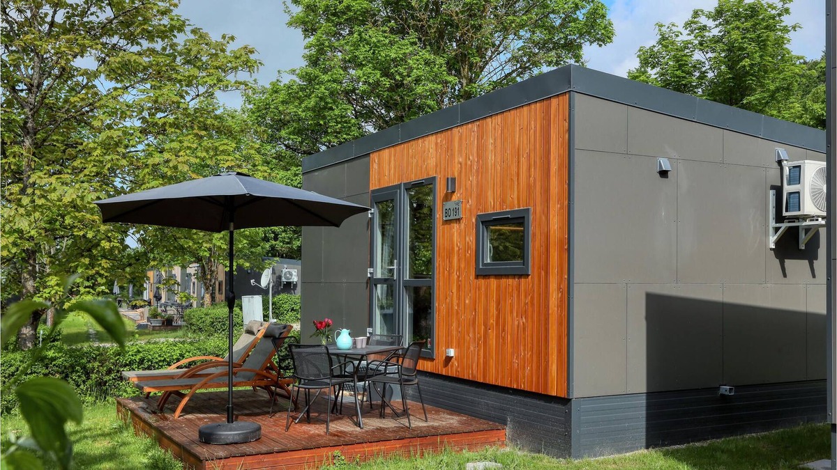 Wemding House | Enjoy a real Tiny Haus vacation close to nature at Camping Park Wemding!