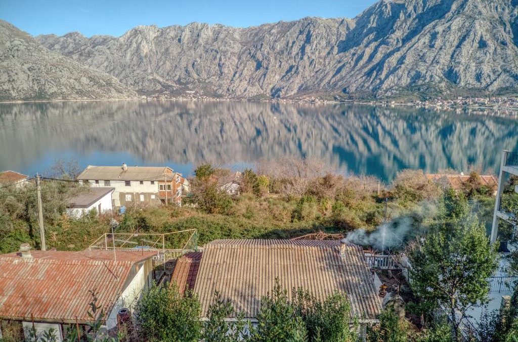 Prcanj House | Enjoy a unique house with sea view in Kotor