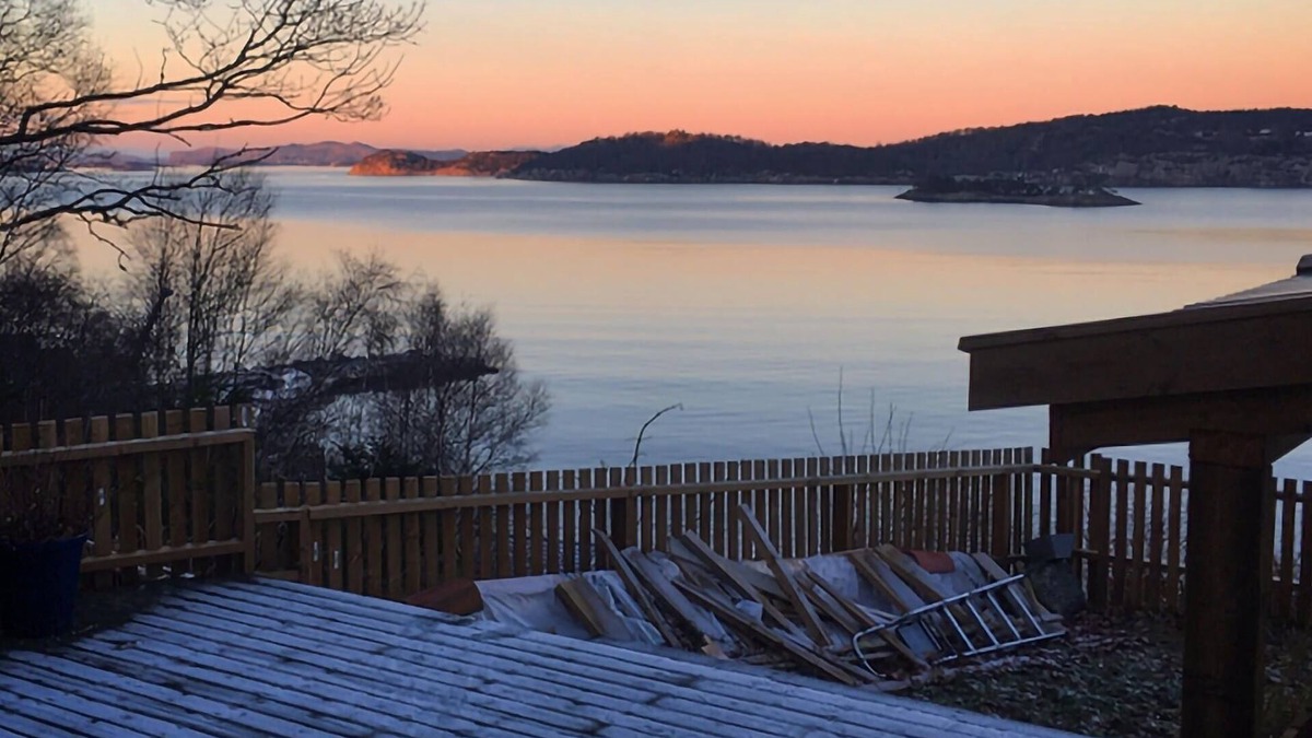 Stavanger House | Enjoy a wonderful vacation in this inviting vacation home in a fantastic location close to nature!