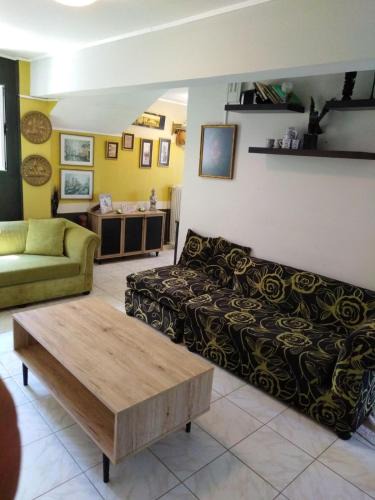 Pyrgos Apartment | Enjoy Hospitallity at Fully Equipped apartment with Free parking- Near the Ancient Olympia
