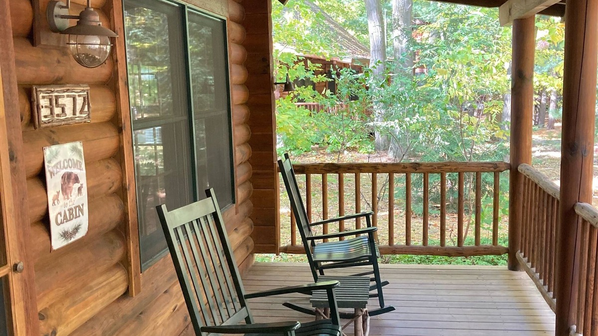 Saugatuck Cabin | Enjoy our upscale, clean & well-equipped cabin in a beautiful setting.