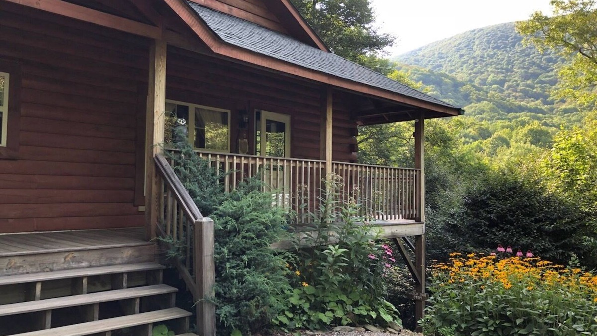 Zionville Cabin | Enjoy peaceful beauty with View, Hot Tub, Privacy, pet friendly!