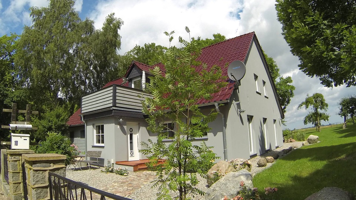 Poseritz Apartment | Enjoy Rügen in peace and quiet, great location for cycling tours, close to the water