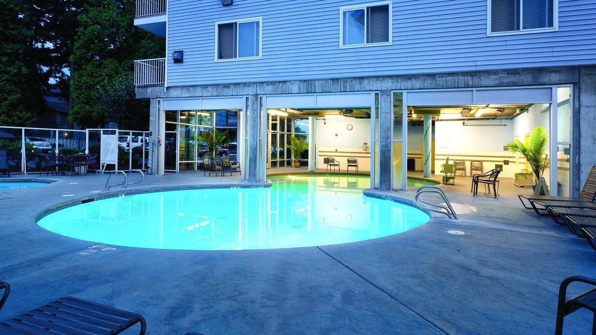 Birch Bay Resort | Enjoy the bay in style!